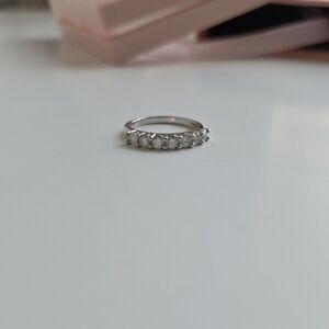Elegant Silver Band with Clear Stones Size 6